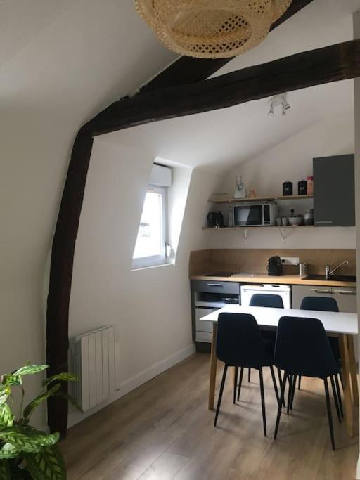 Appartement En Coeur De Ville Анже Екстер'єр фото